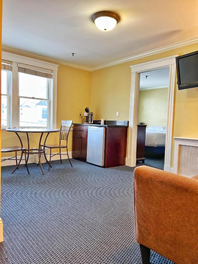 Winthrop Arms Hotel Restaurant Logan Airport Dış mekan fotoğraf