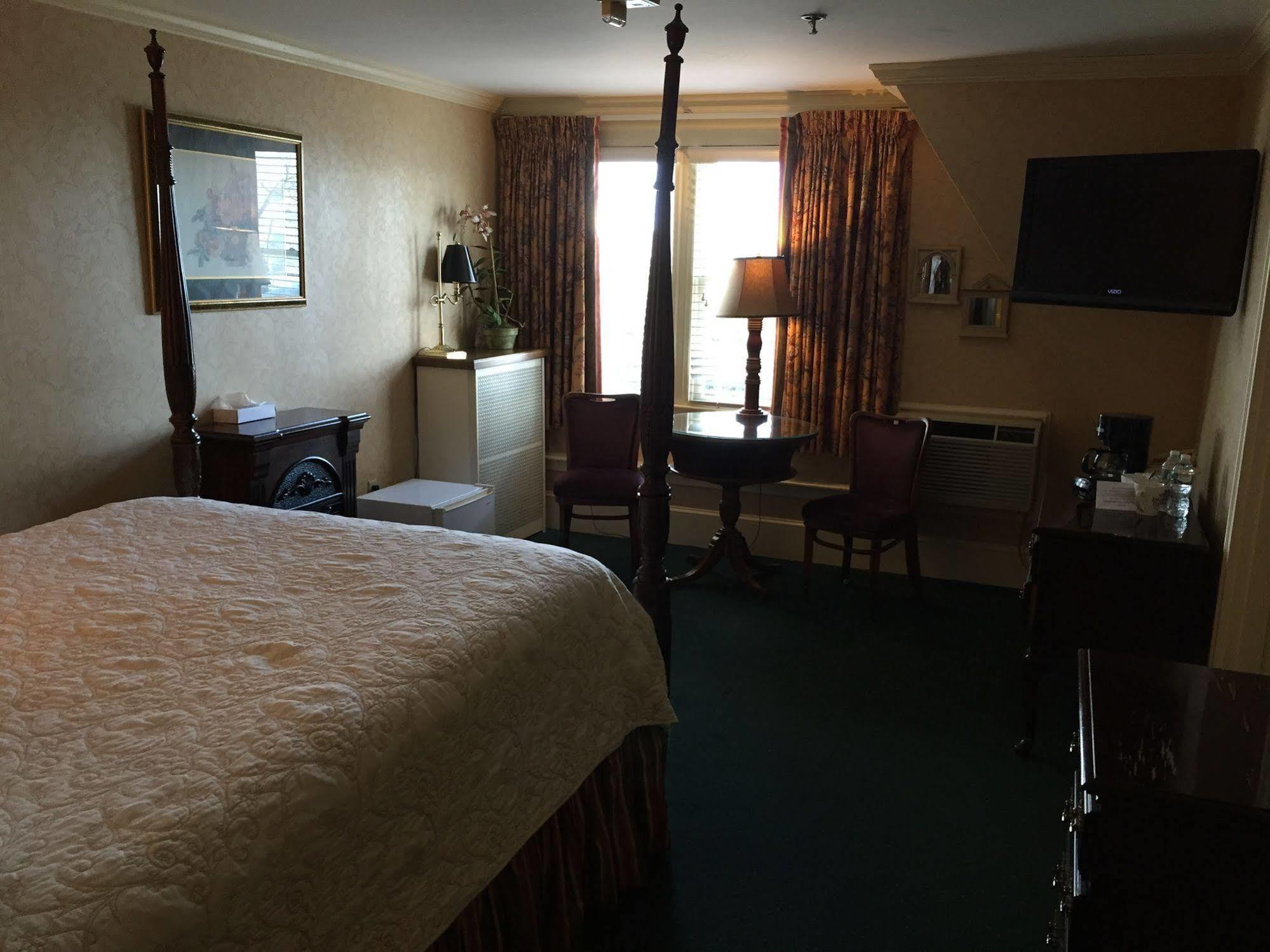 Winthrop Arms Hotel Restaurant Logan Airport Dış mekan fotoğraf